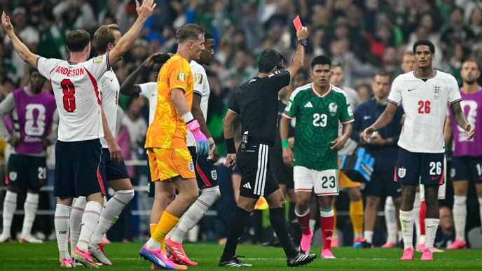 FIFA yamanitse agati yicaye? U Bwongereza n’u Bufaransa byiganye Amerika