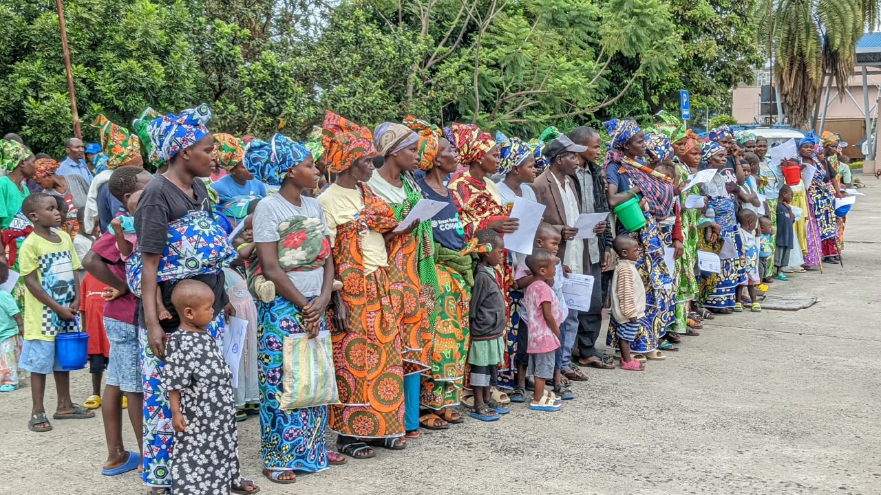 Abanyarwanda 369 bari barafashwe bugwate na FDLR batashye