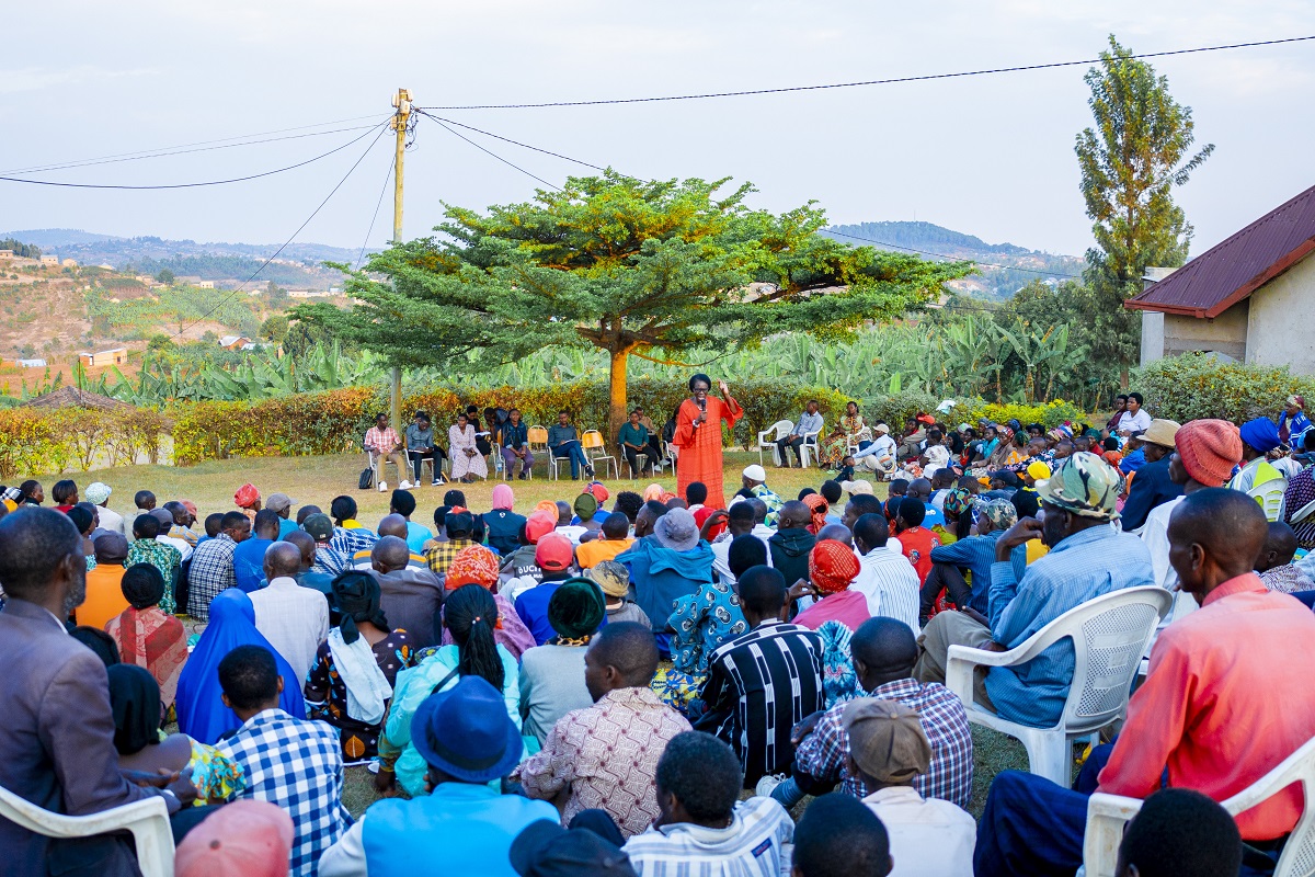 Kamonyi: Abarenga 300 bashyizwe mu matsinda abafasha kwita ku buzima bwo mu mutwe