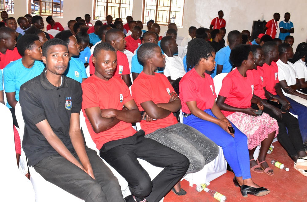 Amwe mu mahirwe adakwiye guca mu myanya y’intoki z’urubyiruko rw'u Rwanda
