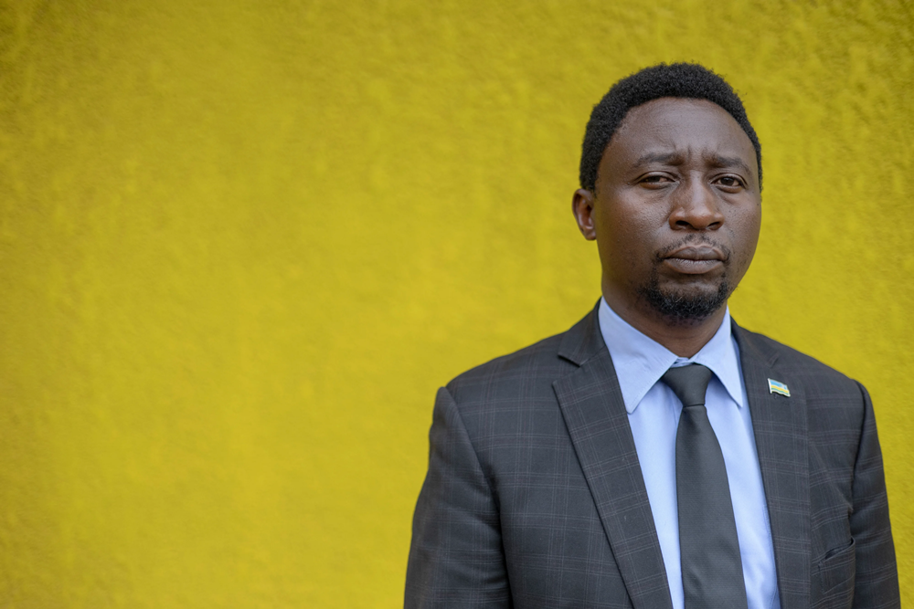 Kugurisha inzu y’ishyaka, uwakuwe ku rutonde rw’abadepite n’ahazaza ha Green Party: Frank Habineza twaganiriye