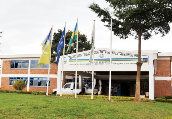 FERWAFA yagaragaje amahirwe ari mu kwakira Sénégal nyuma