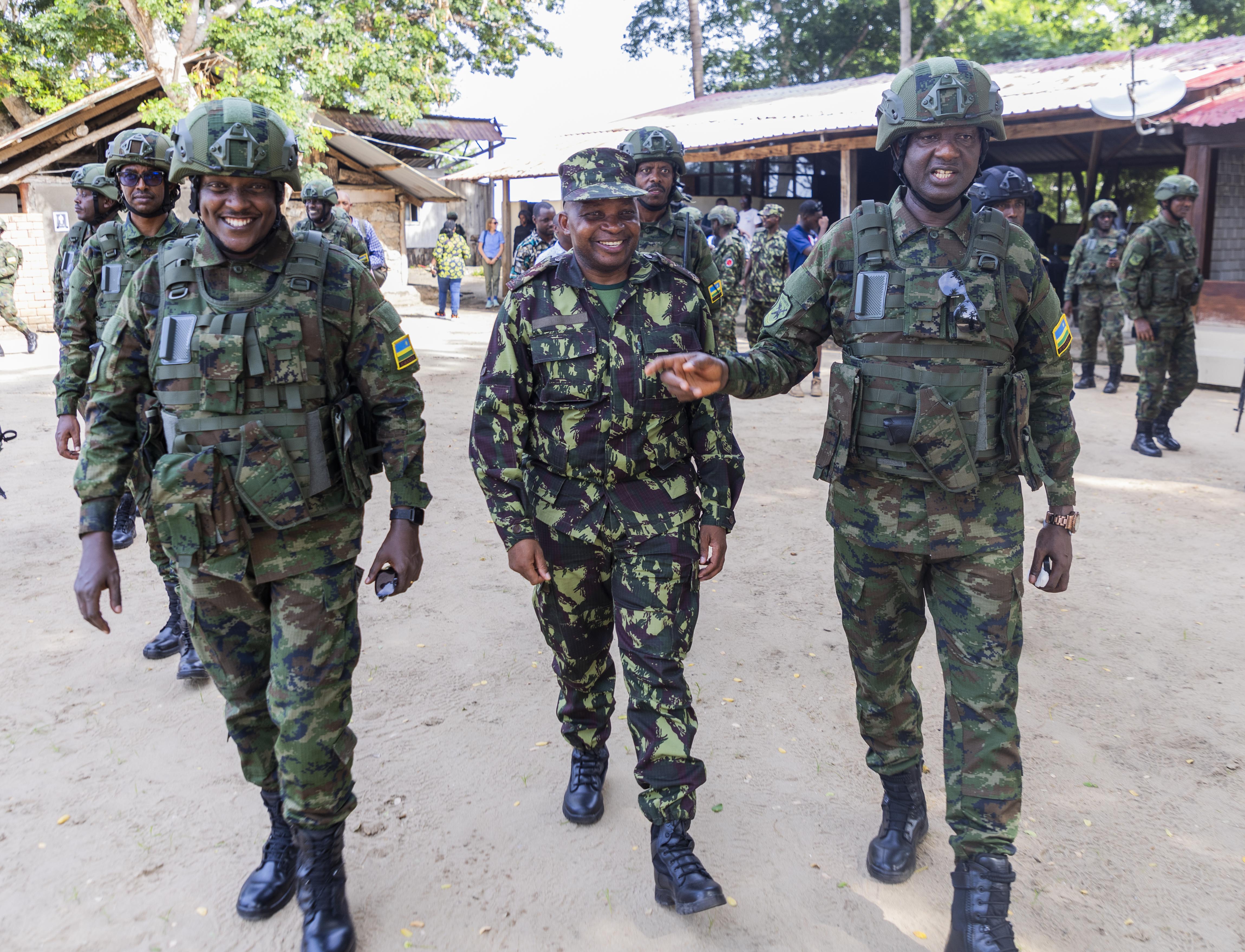 Barimuka cyane – Umugaba w’Ingabo za Mozambique yavuze ku mayeri y’ibyihebe byo muri Cabo Delgado
