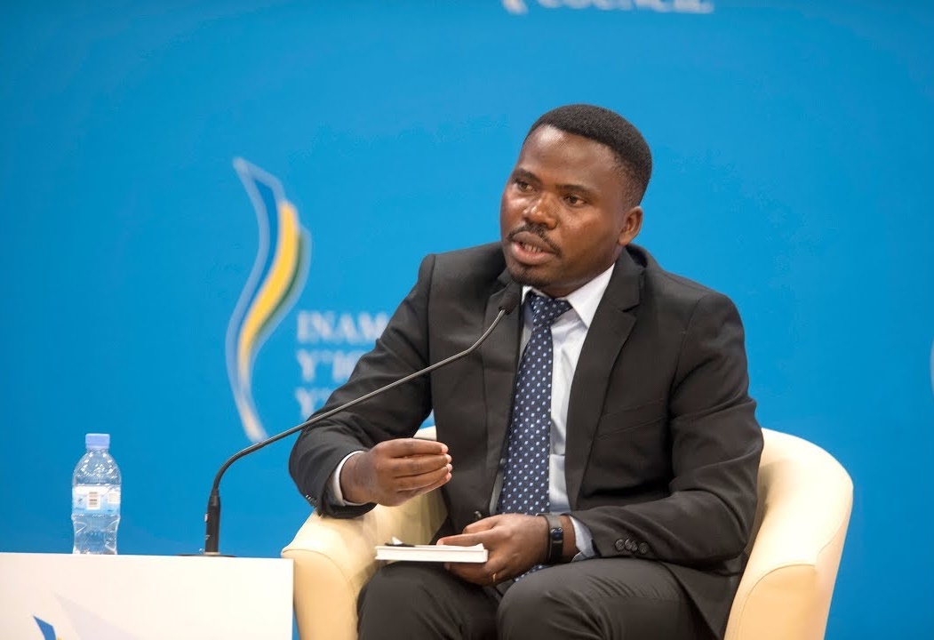 Weekend ya Bamporiki: Imbabazi yasabiye kuri Twitter zateje ururondogoro