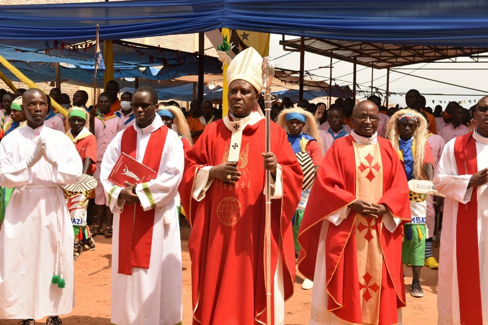 Yasize intama 99 ajya kureba imwe yazimiye- Cardinal Kambanda yasomeye Misa muri Gereza i Mageragere