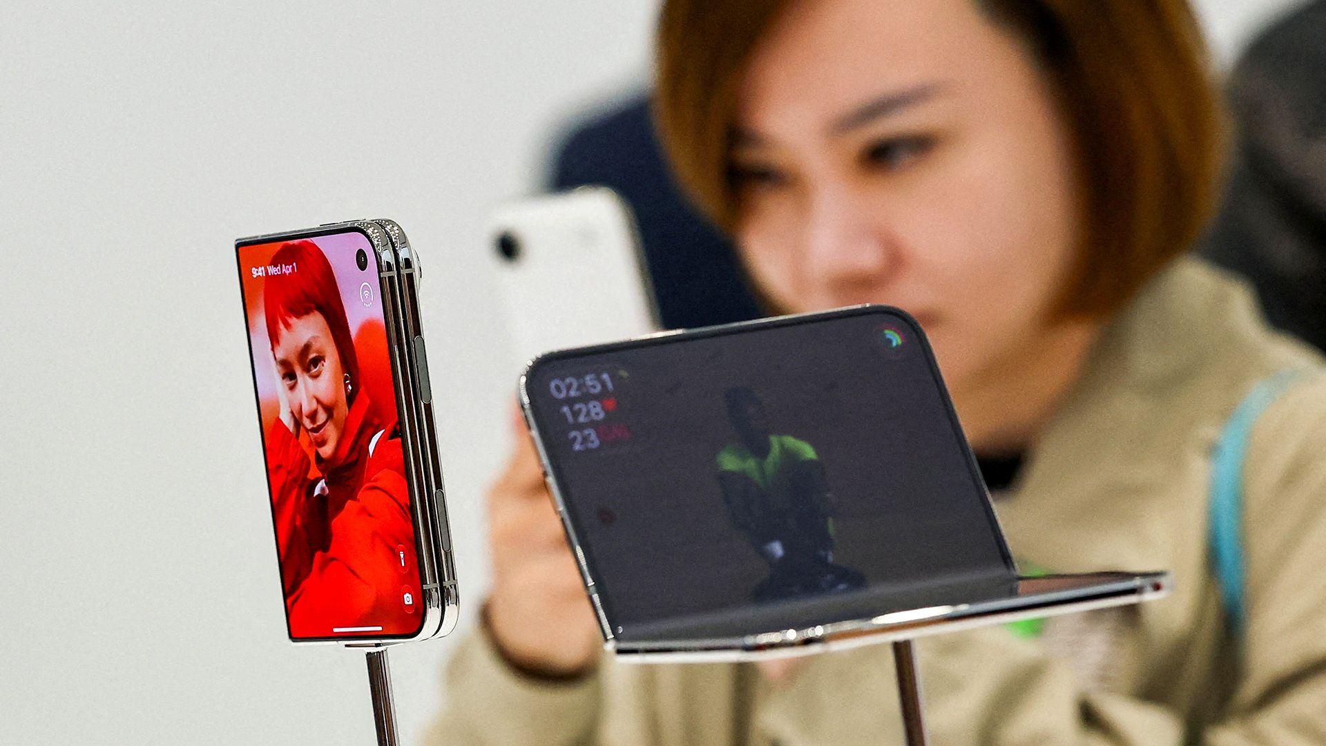 Apple yaciwe akayabo kubera kwiba ikoranabuhanga rya ‘vibration’