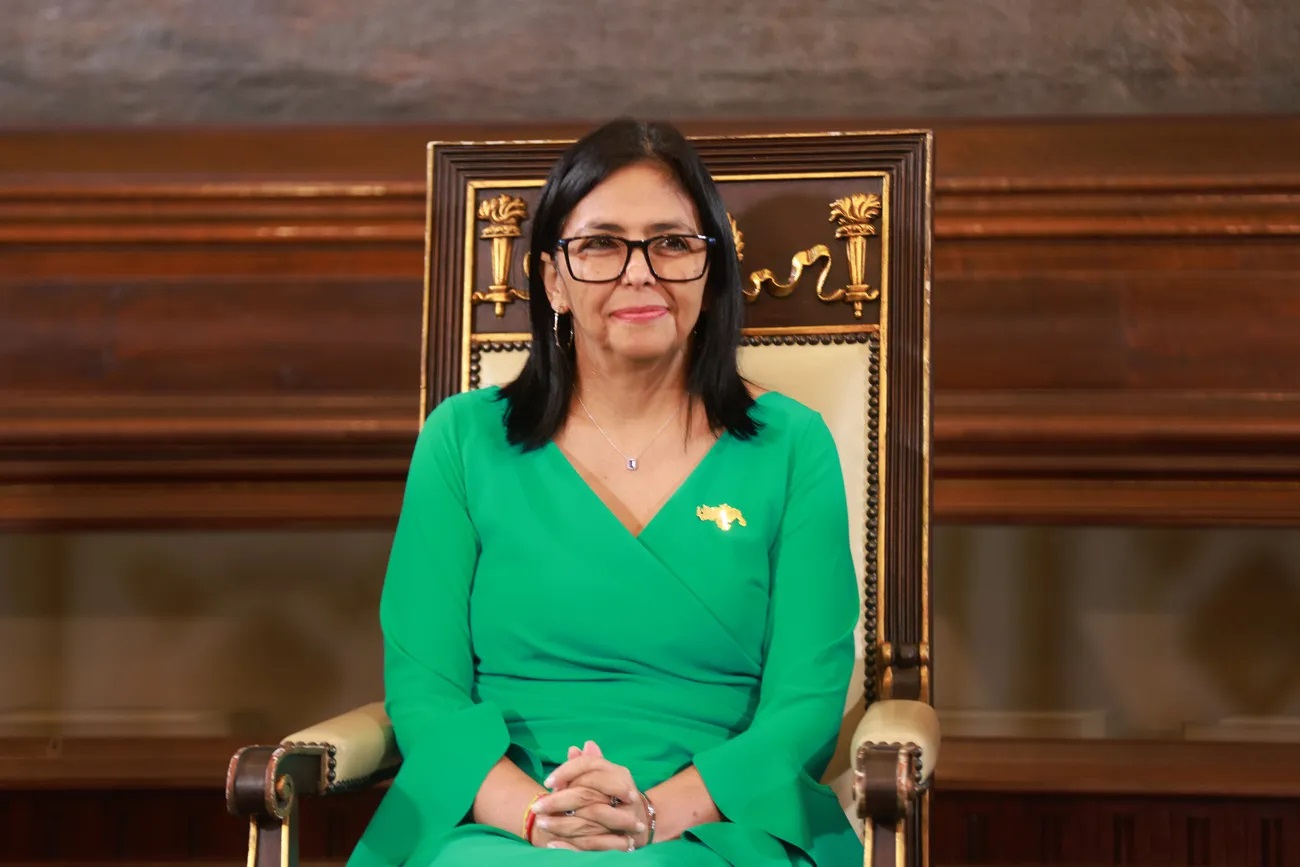 Perezida w’Inzibacyuho wa Venezuela arambiwe guhabwa amabwiriza na Amerika