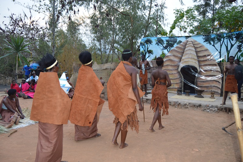 Imyuga yacwekereye  kandi yarafashaga abanyarwanda ba kera  kwirwanaho