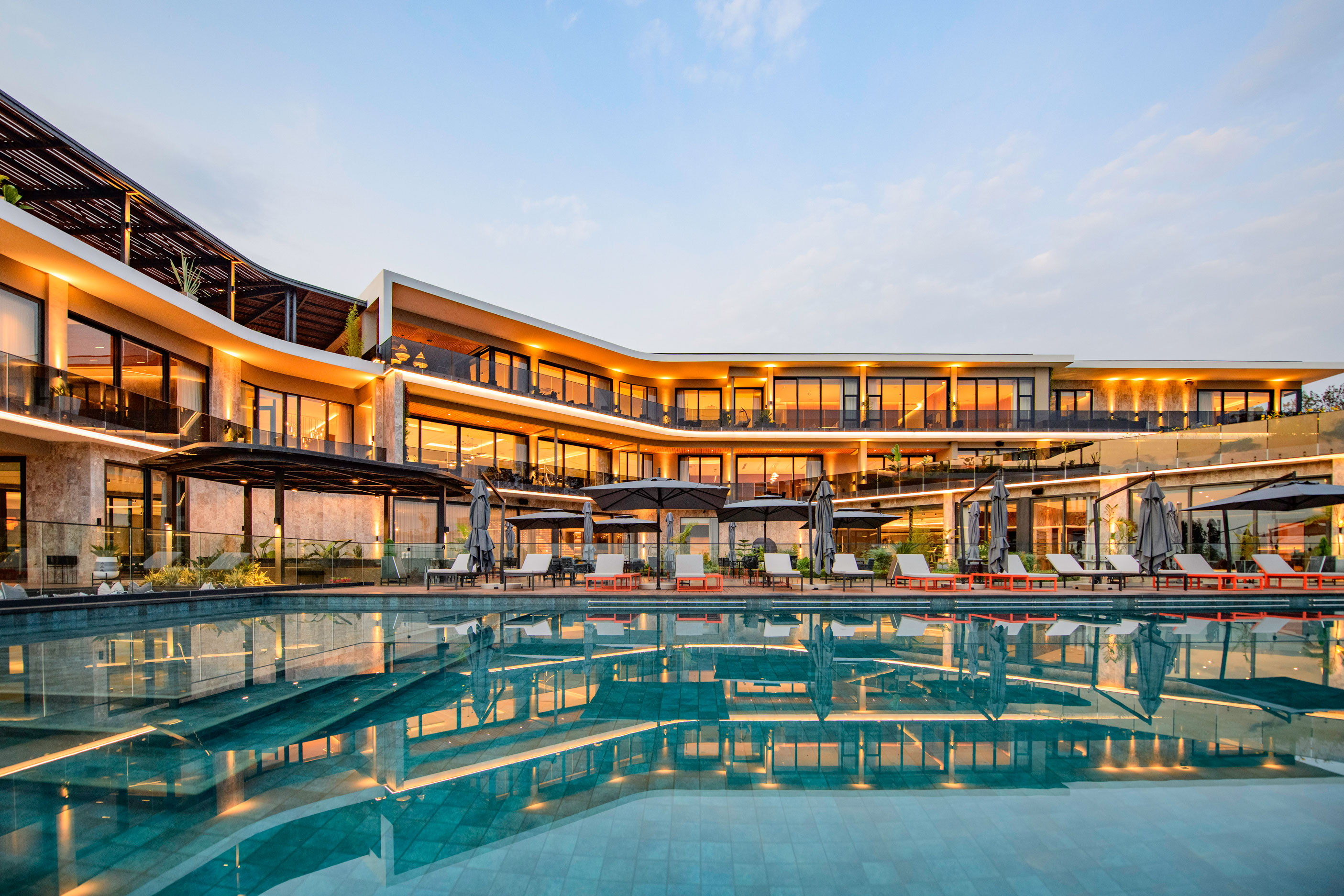 Ibyo wamenya kuri The Pinnacle Kigali, hoteli  iherutse kwakira Perezida Kagame