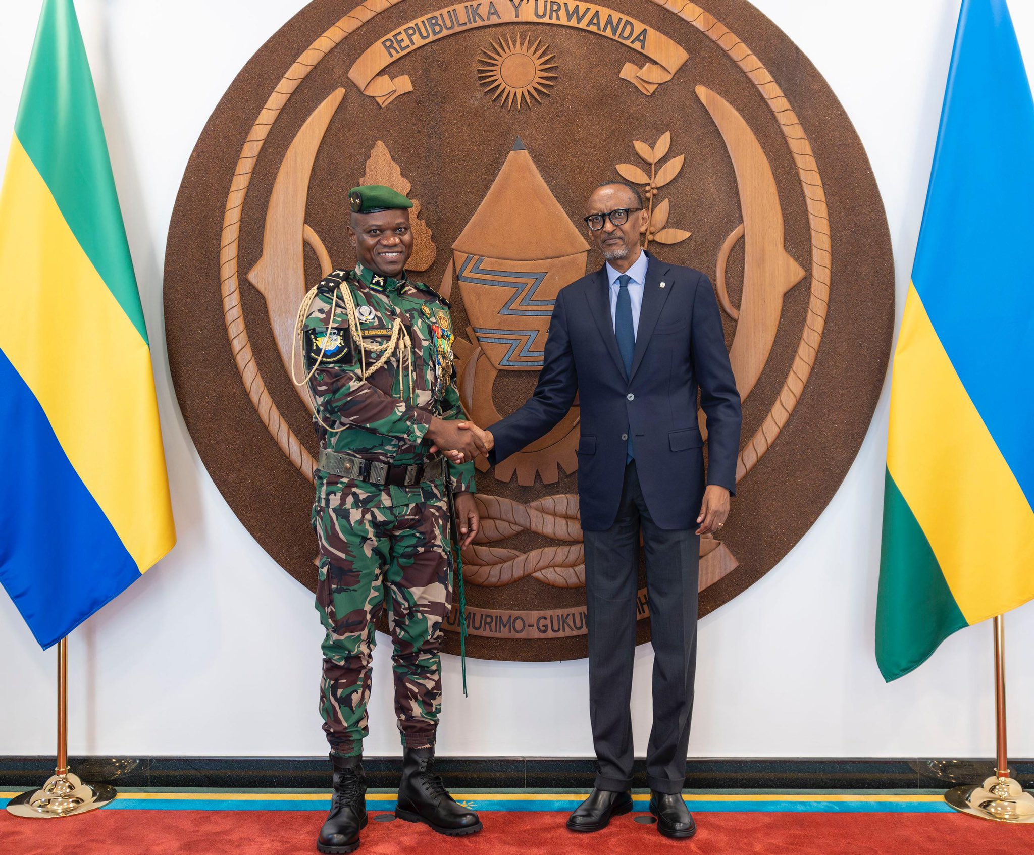 Perezida Kagame yakiriye Gen Brice Clotaire Oligui Nguema uyoboye Gabon mu nzibacyuho