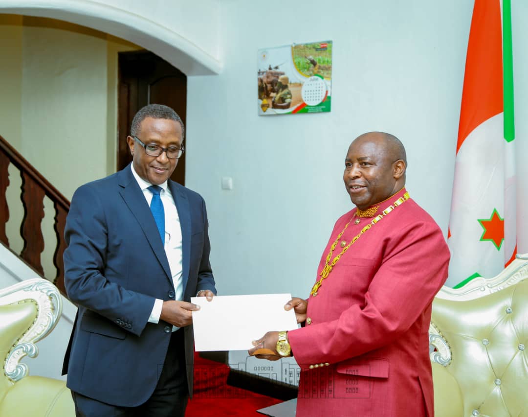 Minisitiri Dr Biruta yahagarariye Perezida Kagame mu birori by'ubwigenge bw’u Burundi