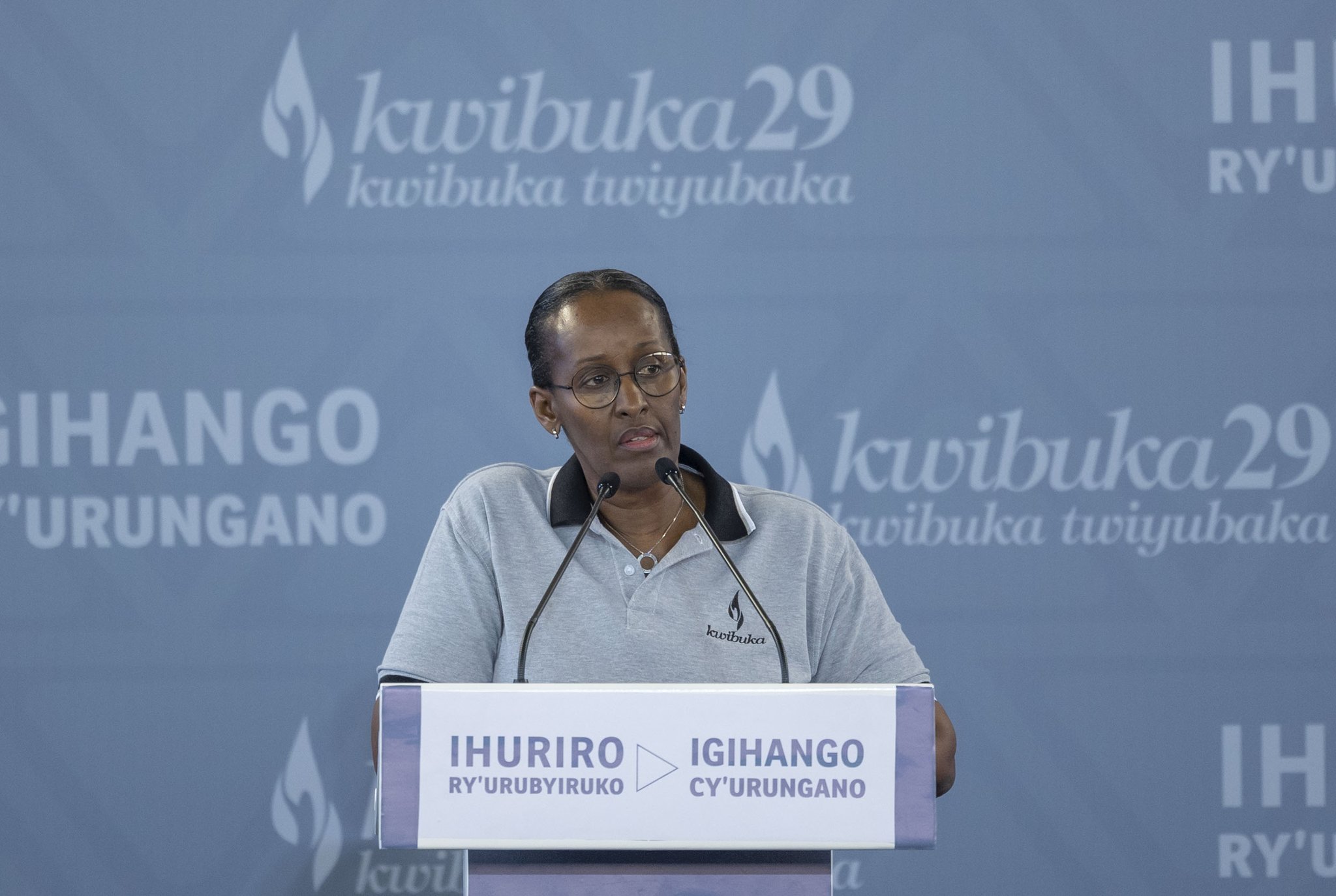 Madamu Jeannette Kagame yibukije urubyiruko kwibona nk’abanyamigabane mu mushinga wo kubaka igihugu