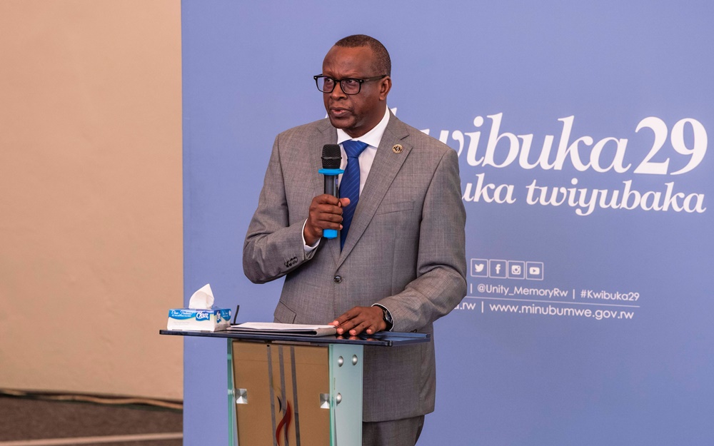 MINUBUMWE yagaragaje uruhare rw’amashyirahamwe mu kubiba amacakubiri n’uko urubyiruko rwayashowemo