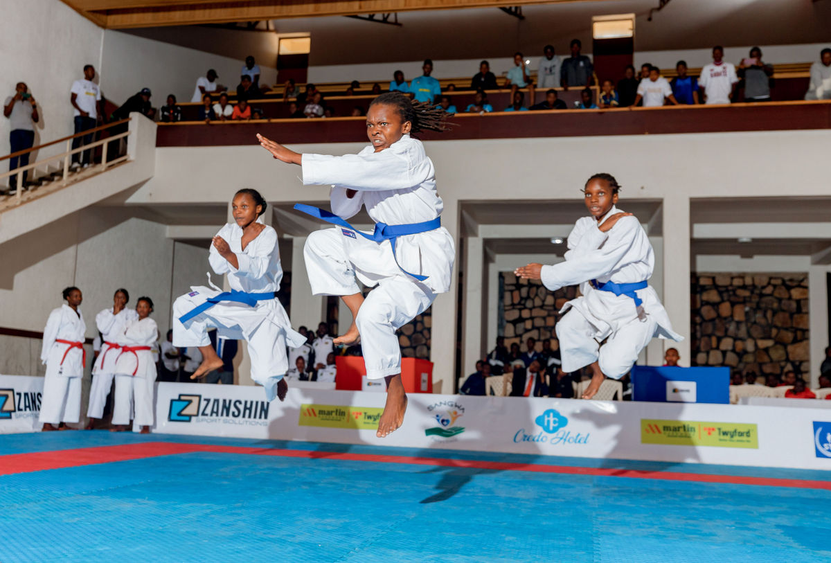 Karate: The Great Warriors yegukanye amarushanwa ya Zanshin yakinwe ku nshuro ya mbere mu bakuru (Amafoto)