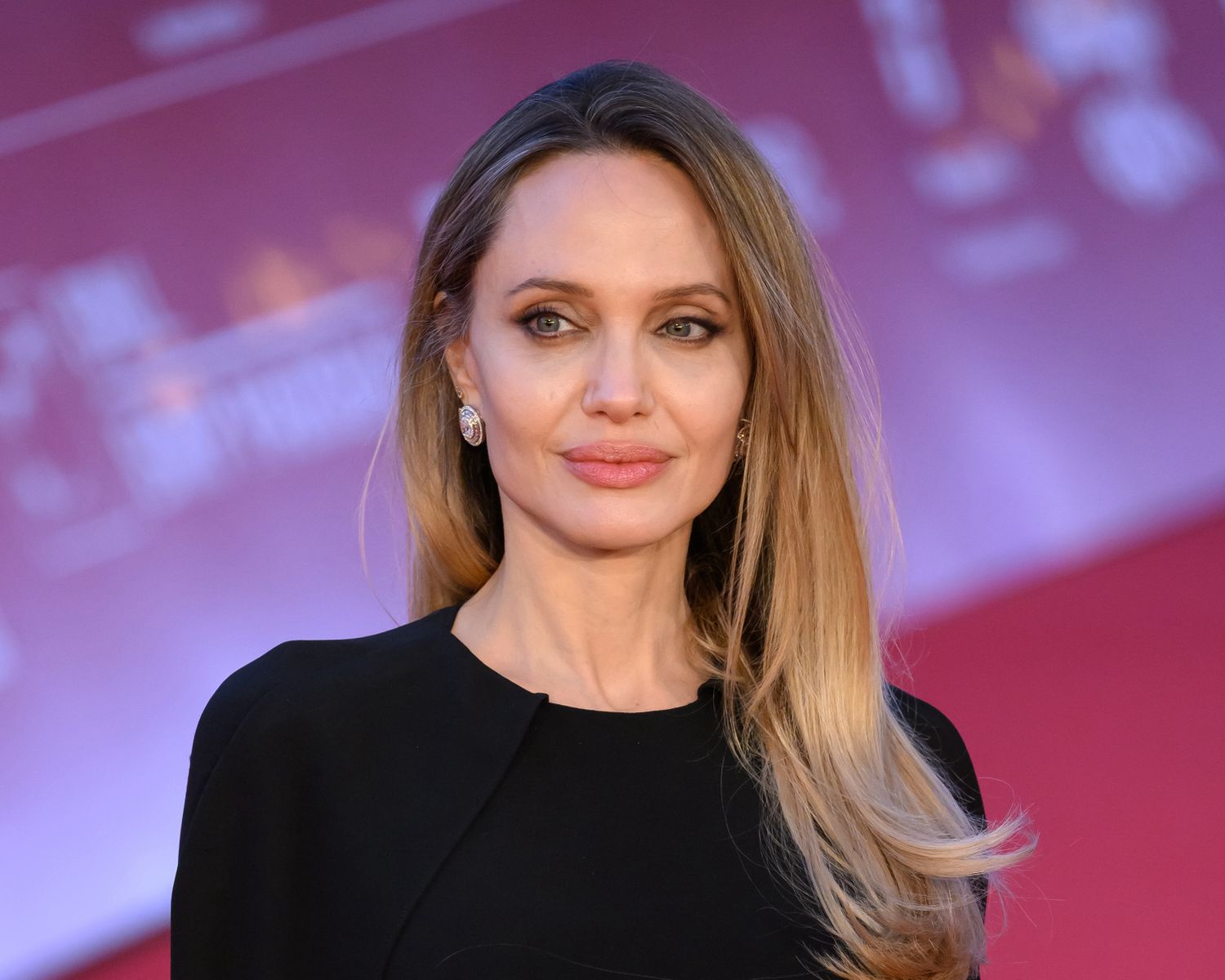 Angelina Jolie ari mu Rwanda