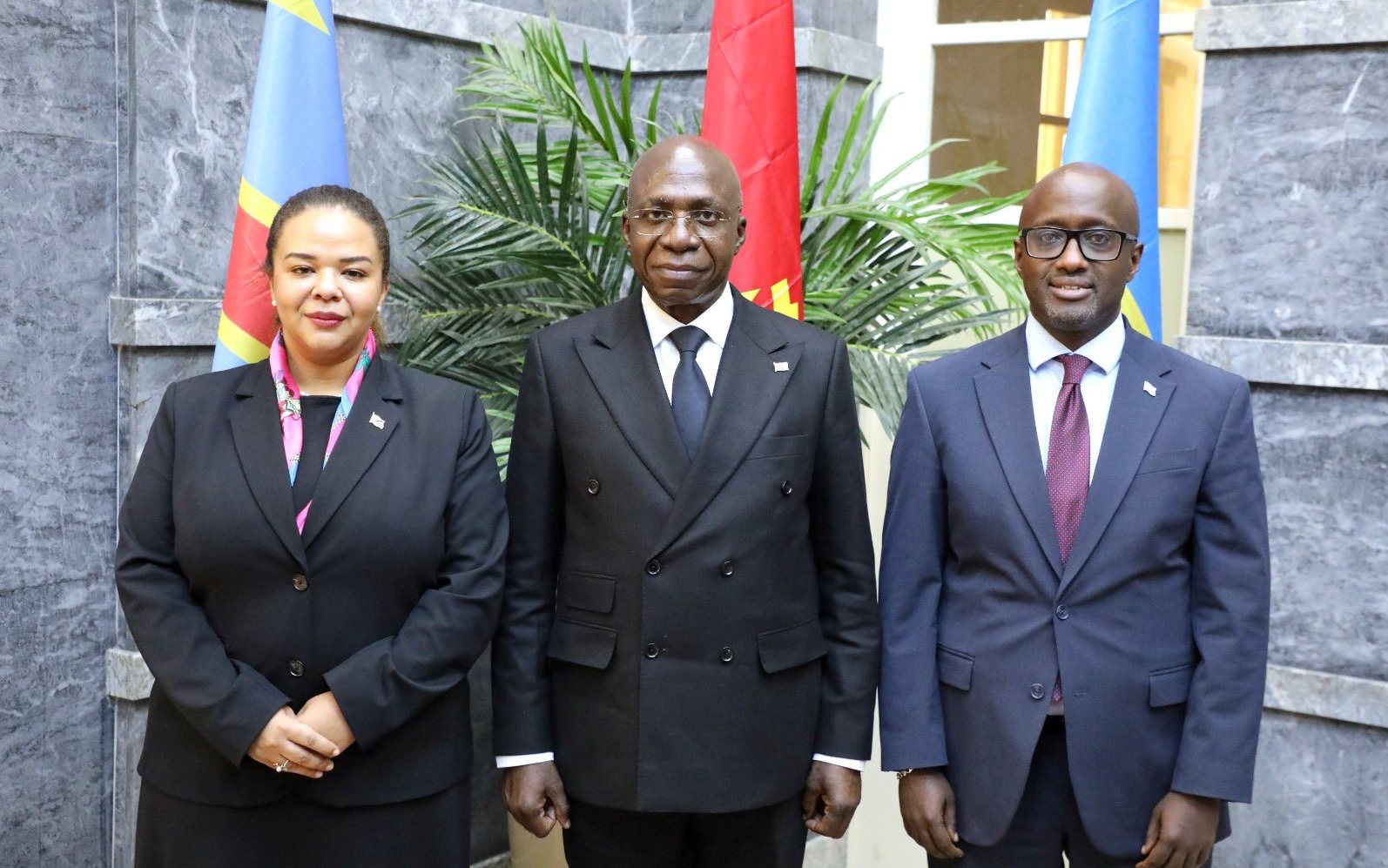 Uko byagenze mu cyumba cy’inama i Luanda hagati y’u Rwanda na RDC: Ikiganiro na Minisitiri Nduhungirehe