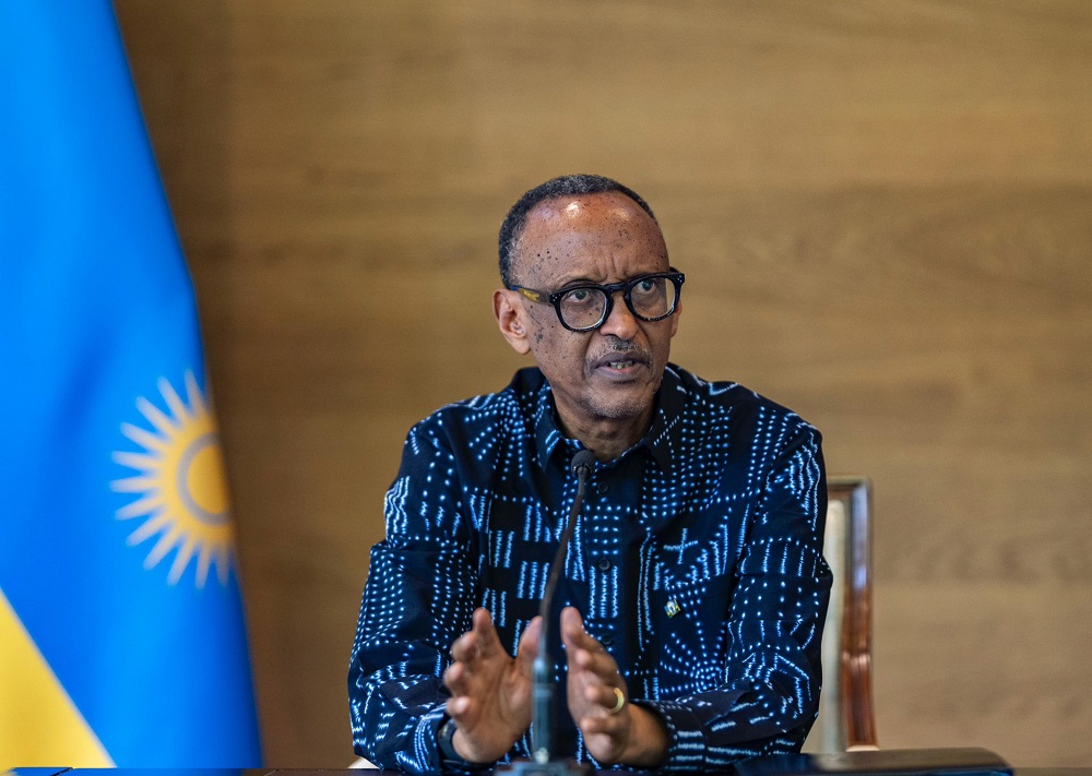 Perezida Kagame yavuze ko yumva ububabare bw'impunzi kuko na we yabaye mu nkambi imyaka 24