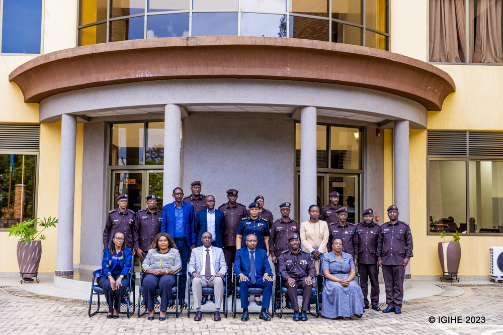 Abayobozi bashya b’Inama Nkuru ya RCS bakirijwe ibibazo biyugarije