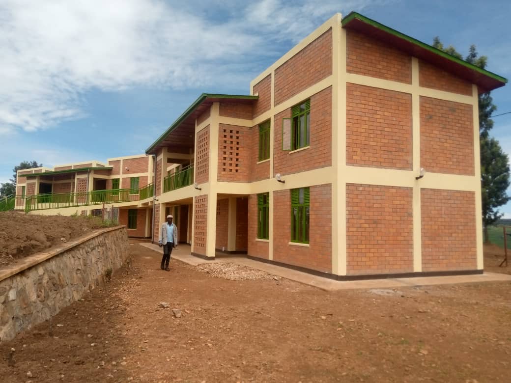 Gicumbi: Imiryango 60 y’abatishoboye yatujwe mu mudugudu w’icyitegererezo