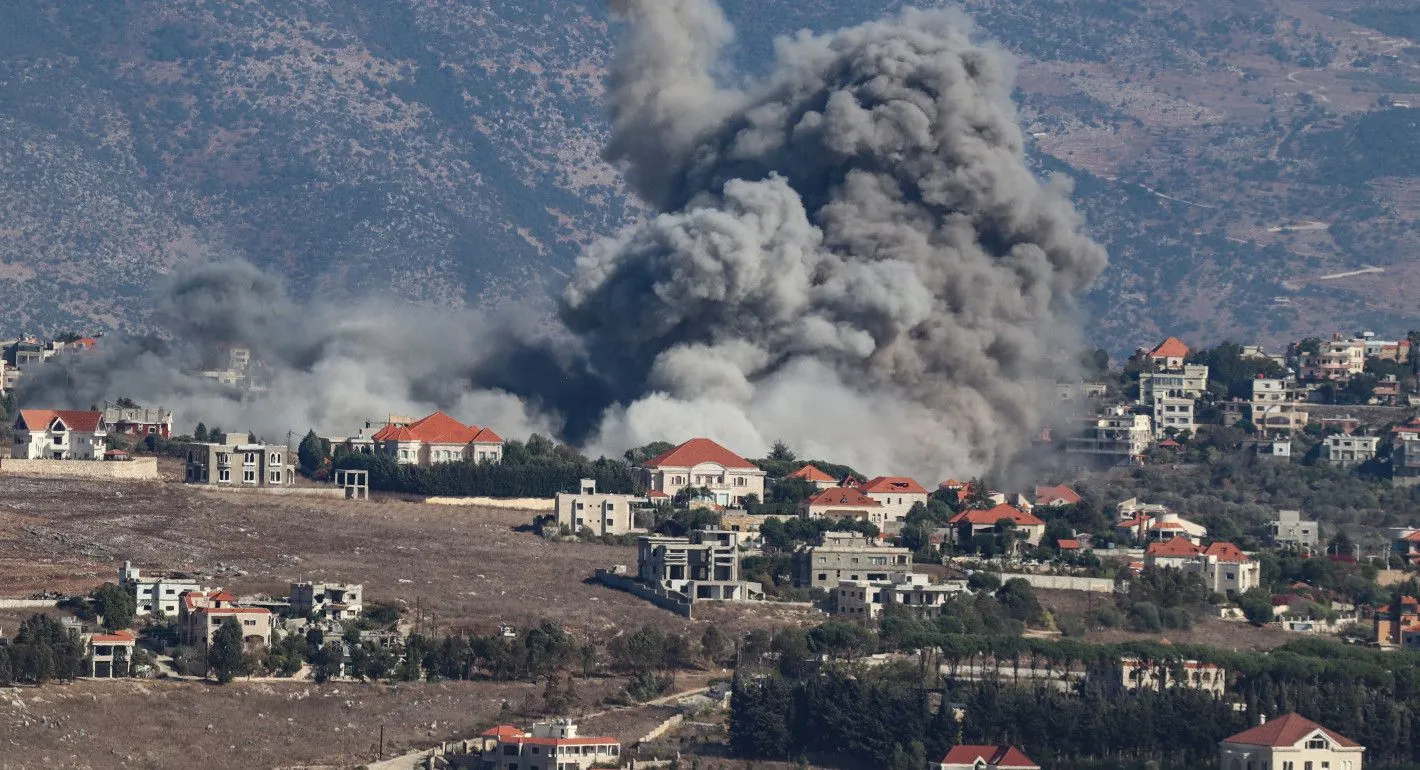 Israeli na Hezbollah byemeranyije ku gahenge mu ntambara bahanganyemo