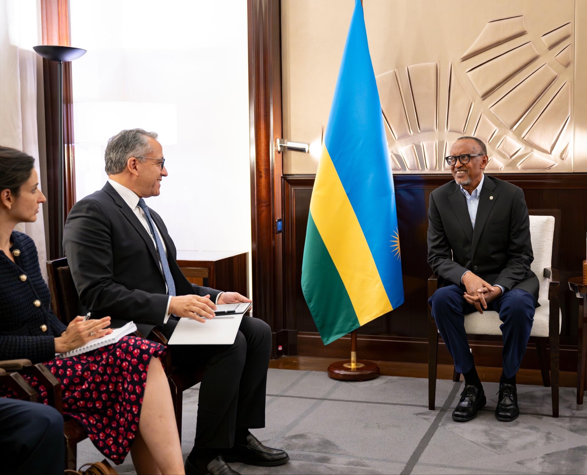 Perezida Kagame ari mu Bufaransa