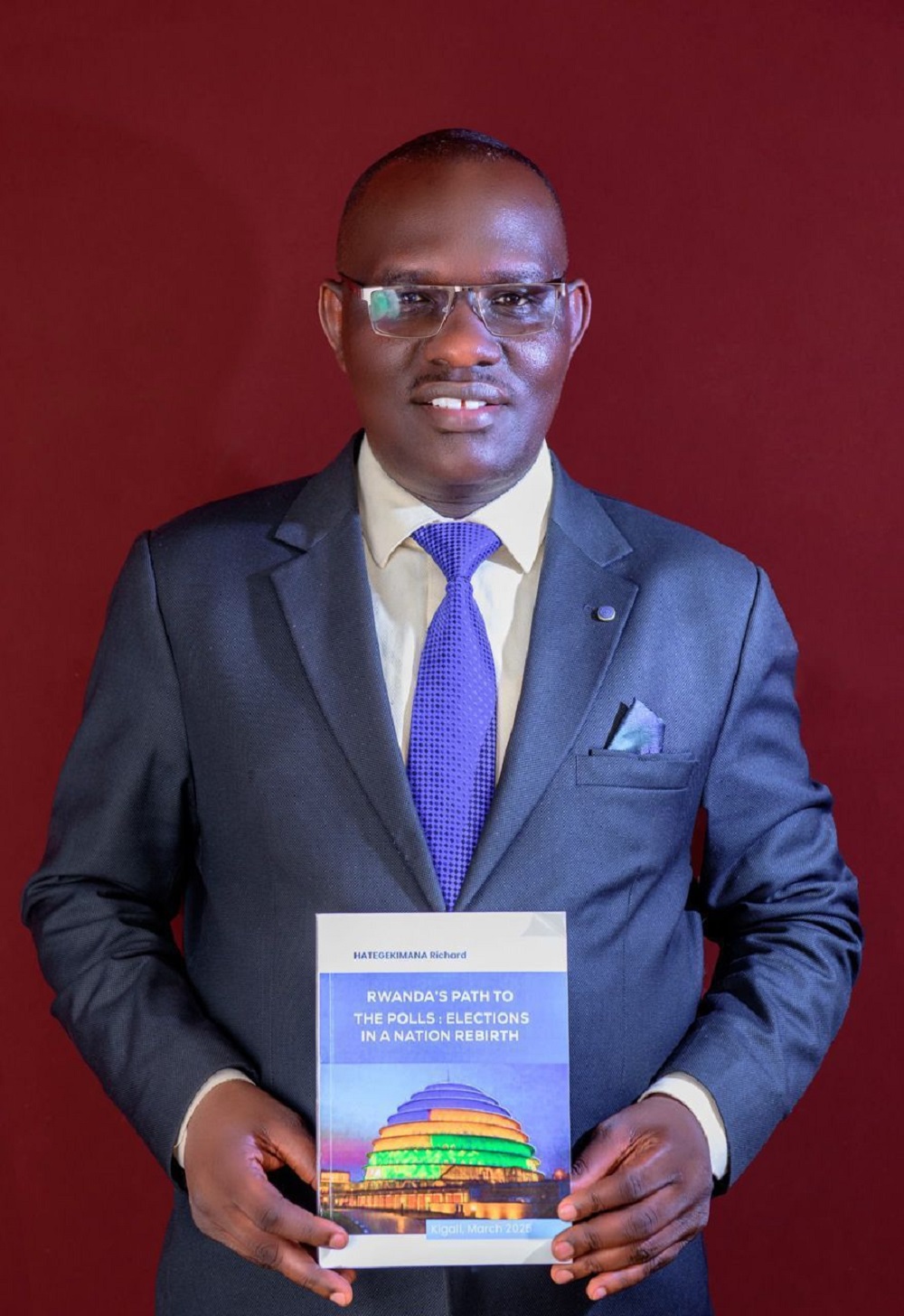 Hategekimana yanditse igitabo ku mateka y’amatora mu Rwanda