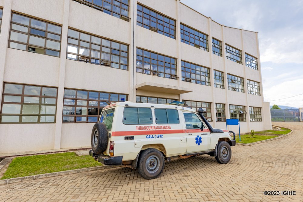U Rwanda rugiye kwakira imbangukiragutabara nshya 180