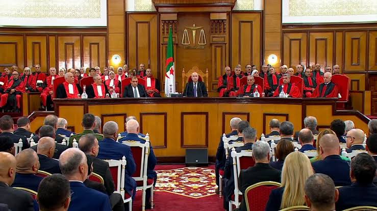Algeria: Abantu icyenda bakatiwe urwo gupfa