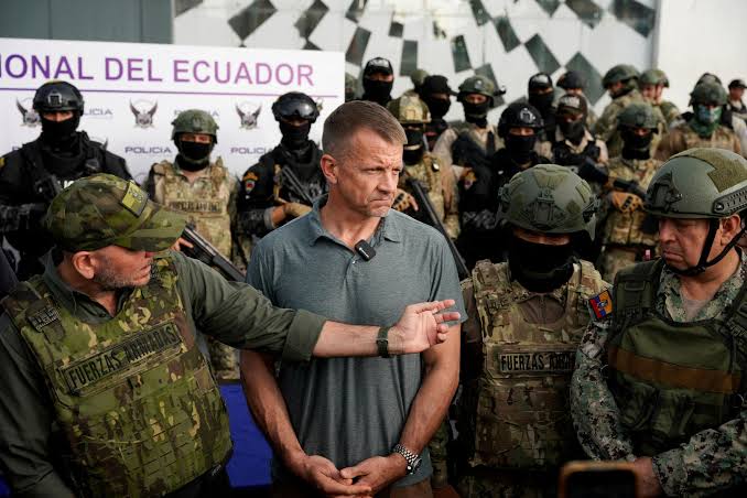 Urupfu ruravuza ubuhuha mu bacanshuro RDC yitabaje mu ntambara: Ibyihishe inyuma y’itsinda rya Erik Prince
