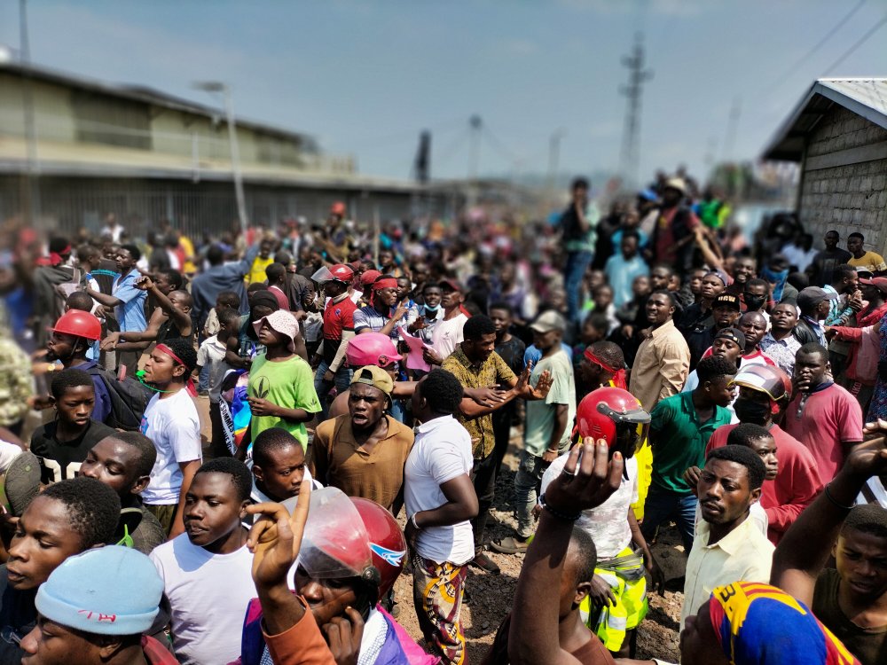 Ububiko bw'umunyarwanda bwasahuwe n'abigaragambya i Goma