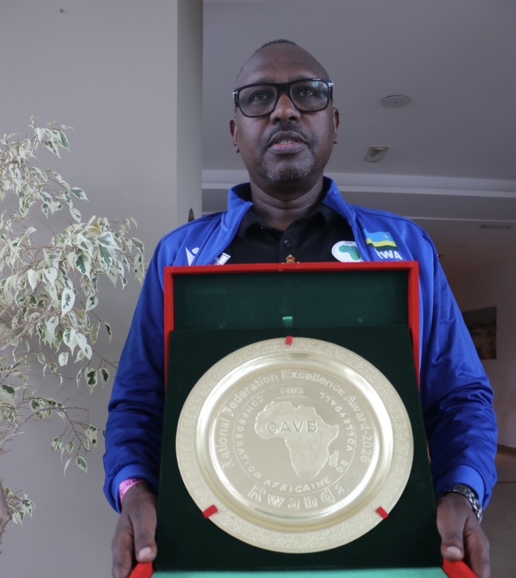 U Rwanda rwahawe igihembo cy’indashyikirwa mu guteza imbere Volleyball