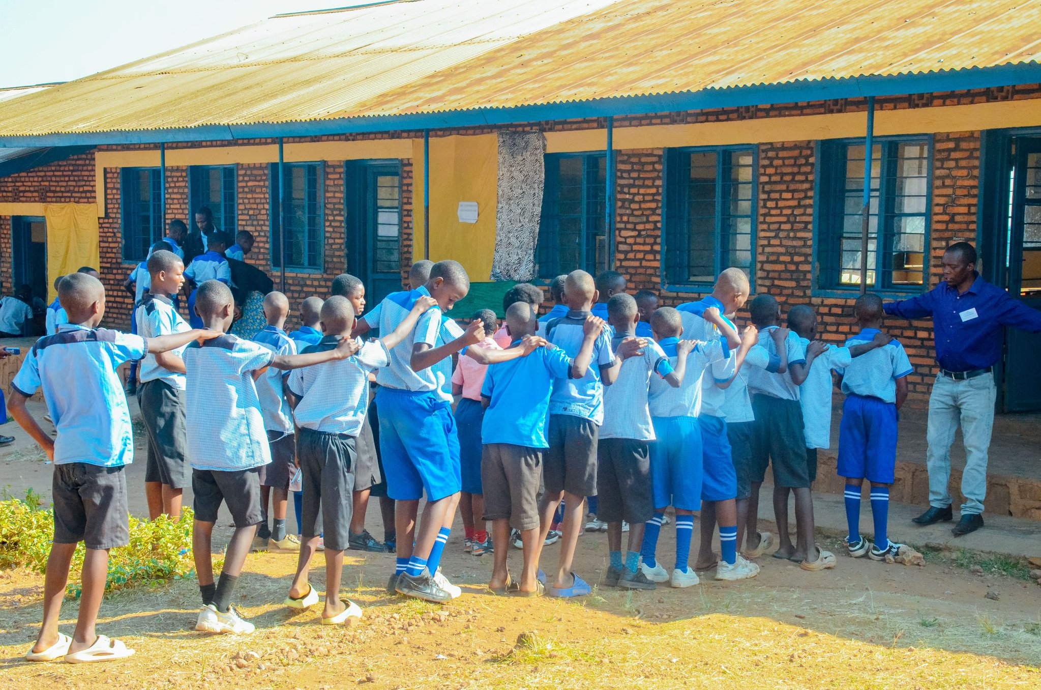 Gatsibo: Abana barenga 360 binangiye gusubira mu ishuri