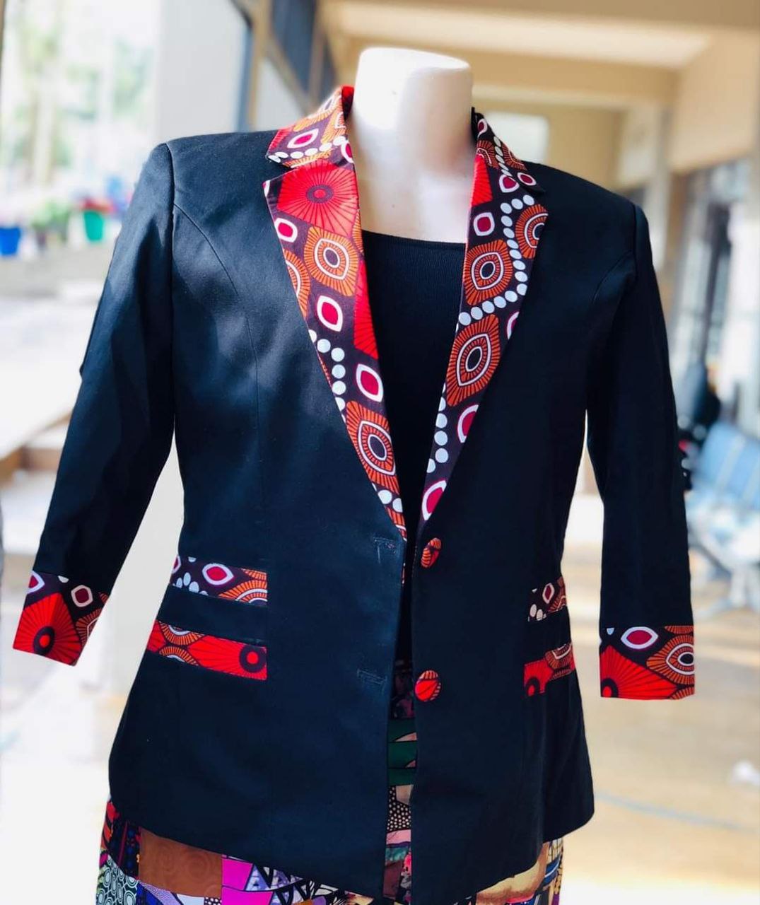 Uko Isimbi Sylvie yaretse ubukerarugendo akiyegurira ibyo guhanga imideli, impano akesha umuryango we