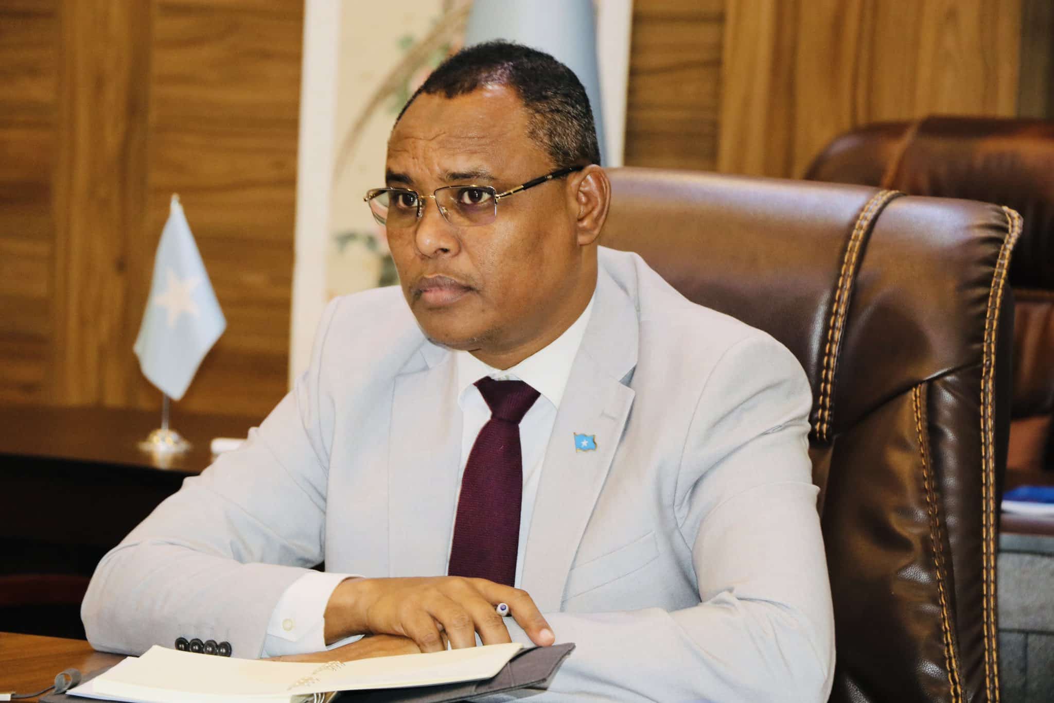 Somalia: Minisitiri w’Intebe wungirije yategetswe kwiyambura ubwenegihugu bwa Kenya