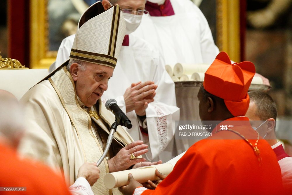 U Rwanda rushobora kubona diyosezi nshya: Imbundo y’ibyo Abasenyeri bashyiriye Papa Francis