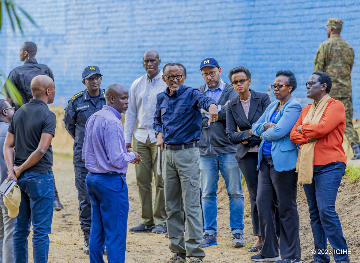 Mu mafoto 100: Ibihe by’ingenzi byaranze uruzinduko rwa Perezida Kagame i Rubavu ahibasiwe n’ibiza