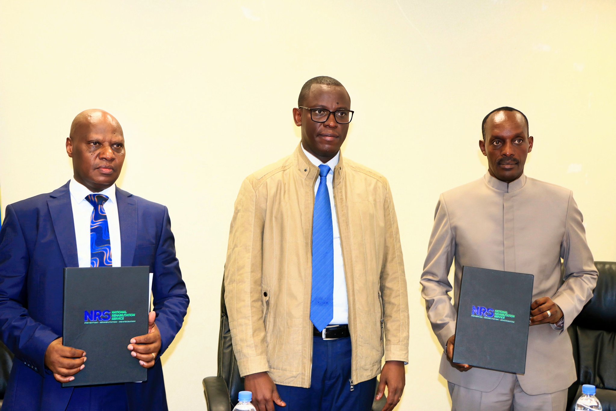 Igihe cyari iki- Mufulukye wasimbujwe ku buyobozi bwa NRS
