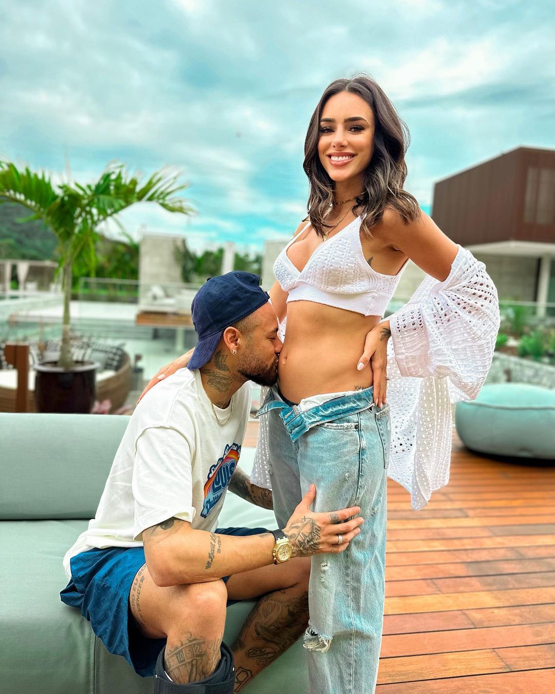 Neymar n’umukunzi we bahishuye ko bagiye kwibaruka umwana wa mbere
