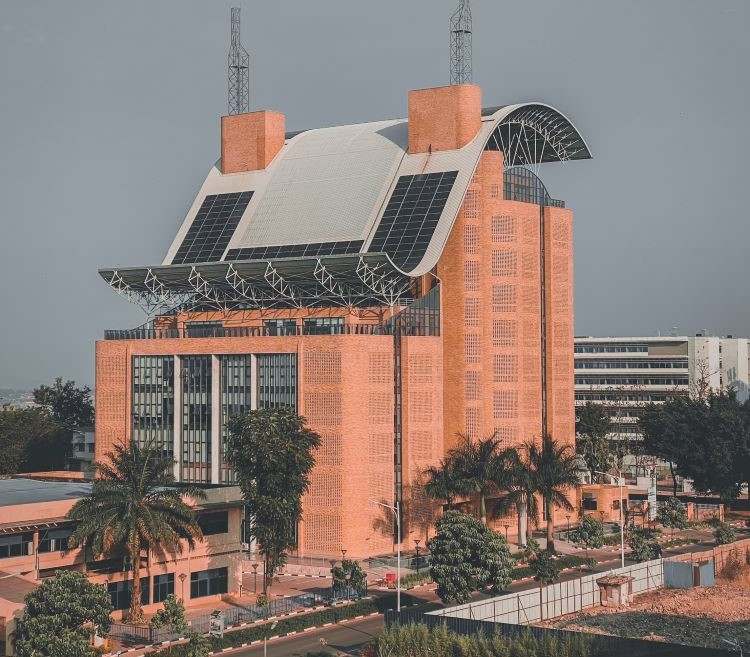I&M Bank Rwanda yamuritse ‘Karame Twaje’ igamije gufashiriza abakiliya bayo aho bari
