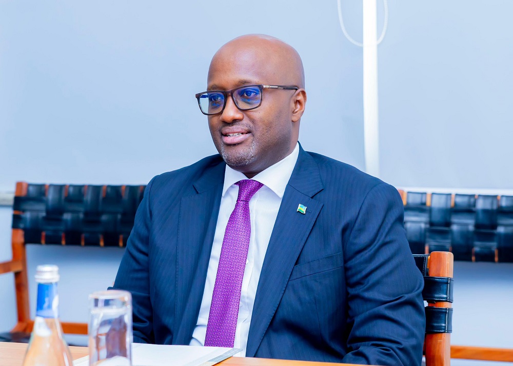 RDC yanenze Formula 1 mu Rwanda, Nduhungirehe ayibutsa iperereza riri gukorwa kuri Tshisekedi
