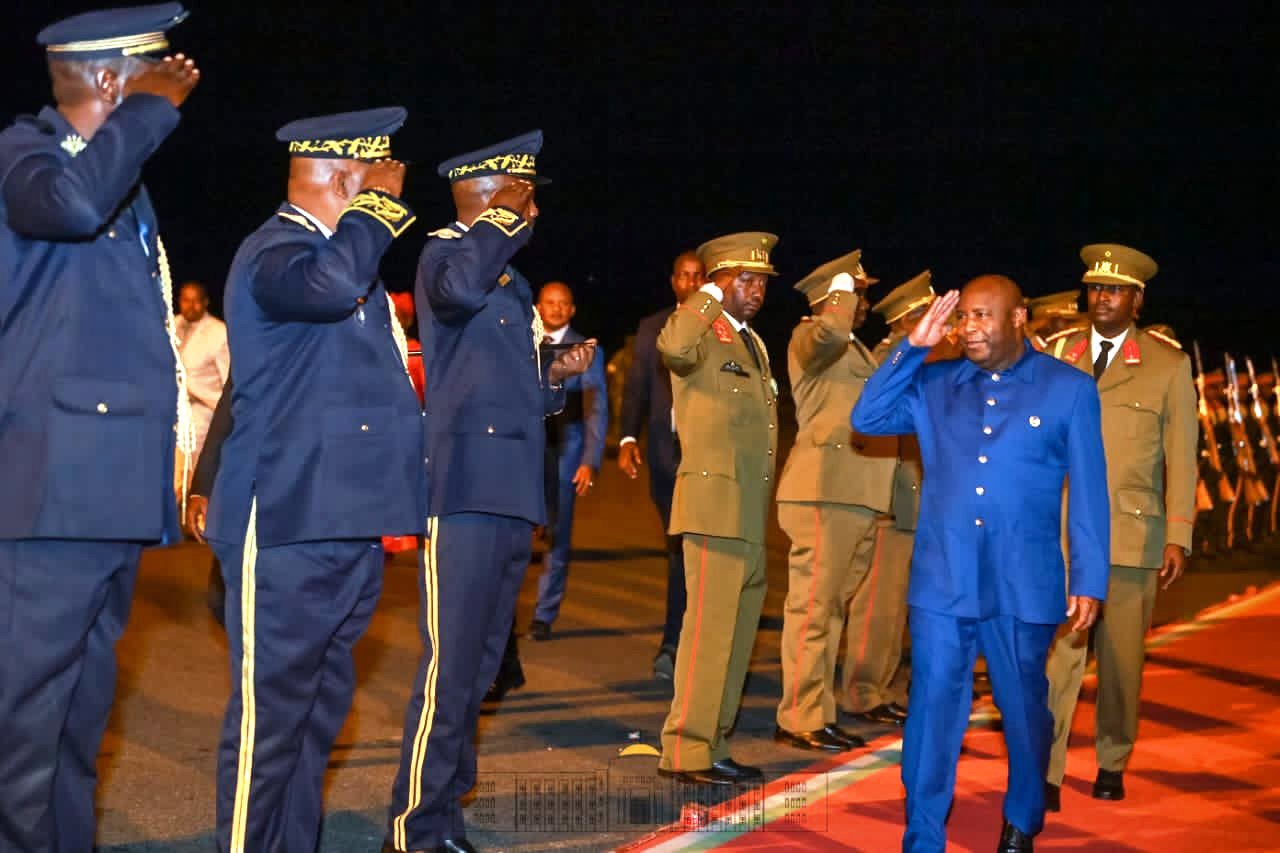 Icyatumye Ndayishimiye yihinduka u Rwanda (Video)
