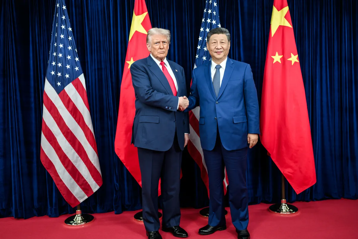 Ubushakashatsi bwagaragaje ko Perezida Jinping w’u Bushinwa yizewe cyane kurusha Trump