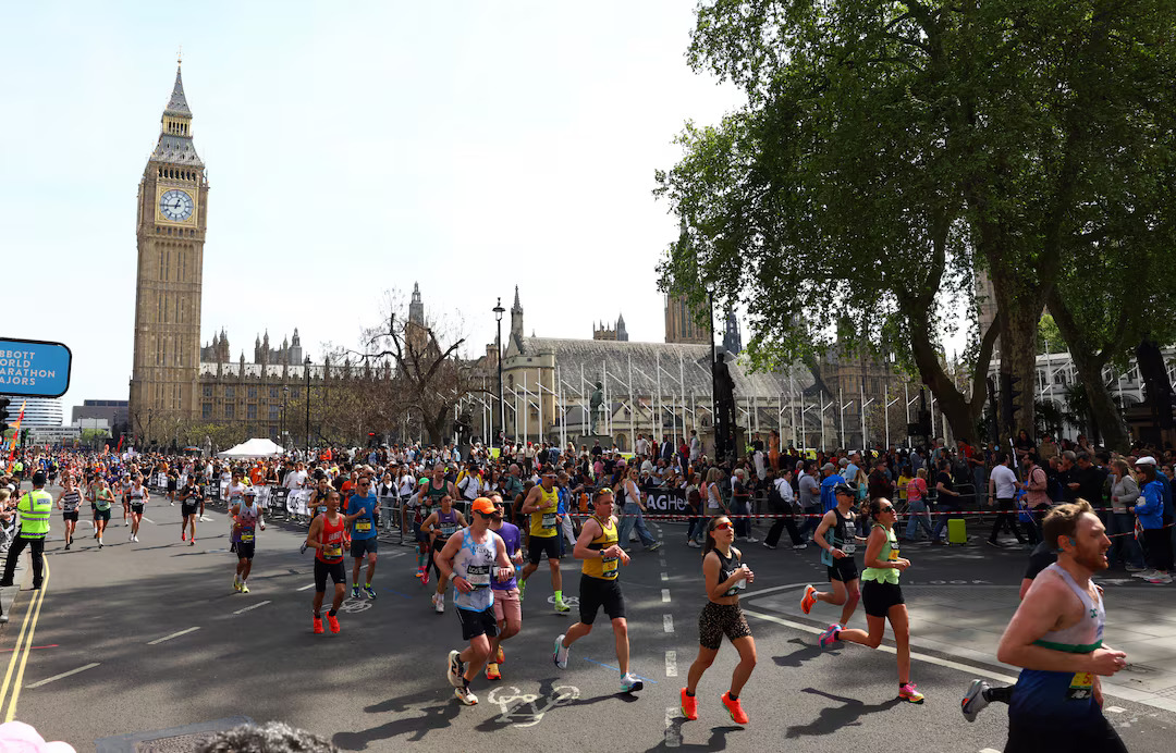 Marathon ya Londres yaciye agahigo ko kurangizwa n’abantu benshi