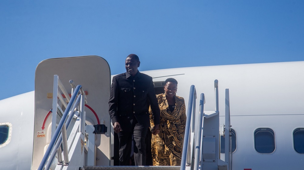 Kenya: Abaturage banenze Perezida Ruto kubera indege yamujyanye muri Amerika