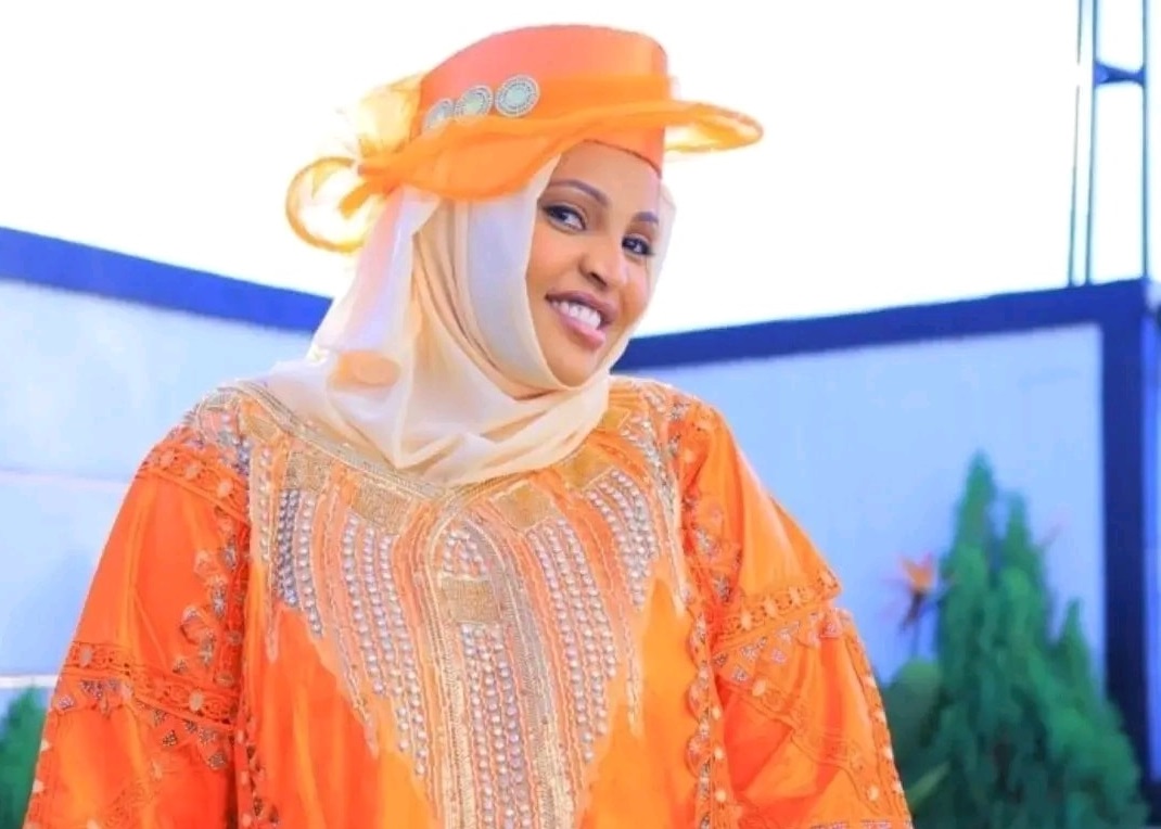 Mutoni Assia yagowe n’akazi ko gusukura imirambo