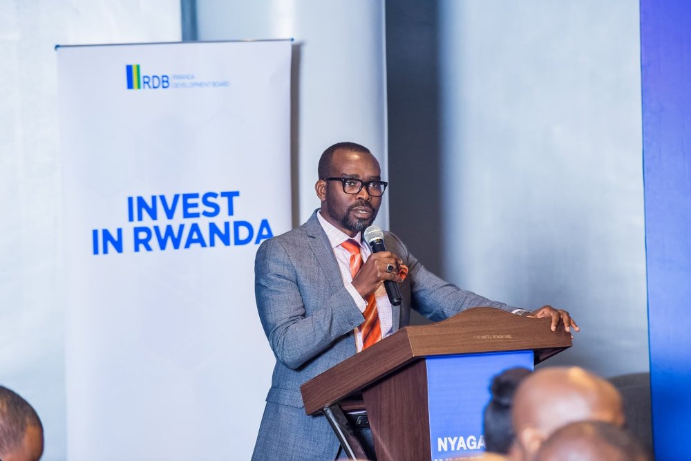 Ntabwo u Rwanda rukeneye gutumiza sima hanze-Minisitiri Sebahizi