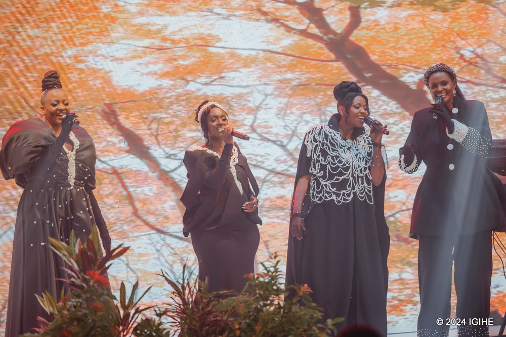 The Sisters na Kabaganza batanze Pasika, hamurikwa album ya cyenda ya Tonzi (Amafoto na Video)