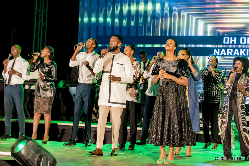 James na Daniella basogongeje abasaga 1000 indirimbo zigize album yabo ya gatatu (Amafoto)