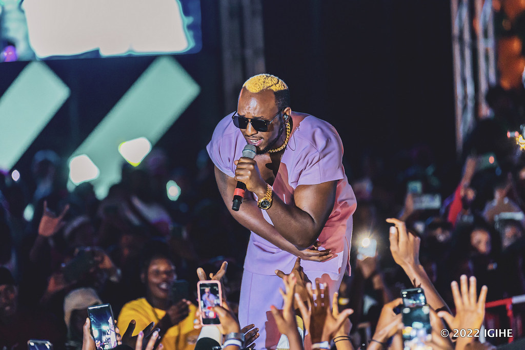 Babanje kuribwa arenga miliyoni 10Frw! Uko abateguye igitaramo cya The Ben i Burundi bamugezeho (Video)