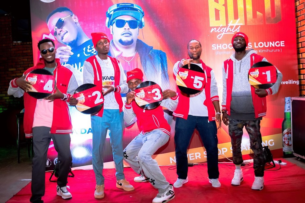 Aba DJ icumi bageze muri kimwe cya kabiri cy'irushanwa Mützig Amabeats